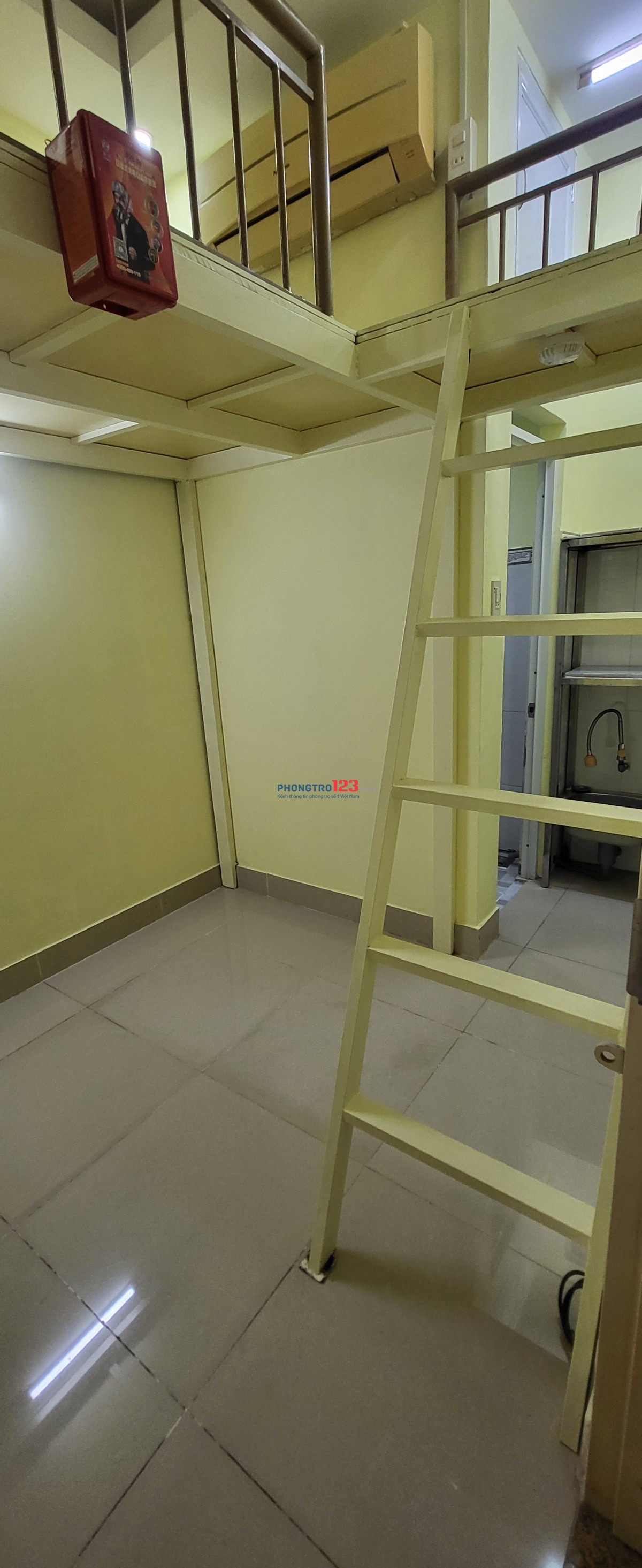 Phòng 1 người, máy lạnh, gác, cửa sổ, an toàn PCCC, tiện ích, Lê Lai P.Hạnh Thông (P3 Gò Vấp cũ)