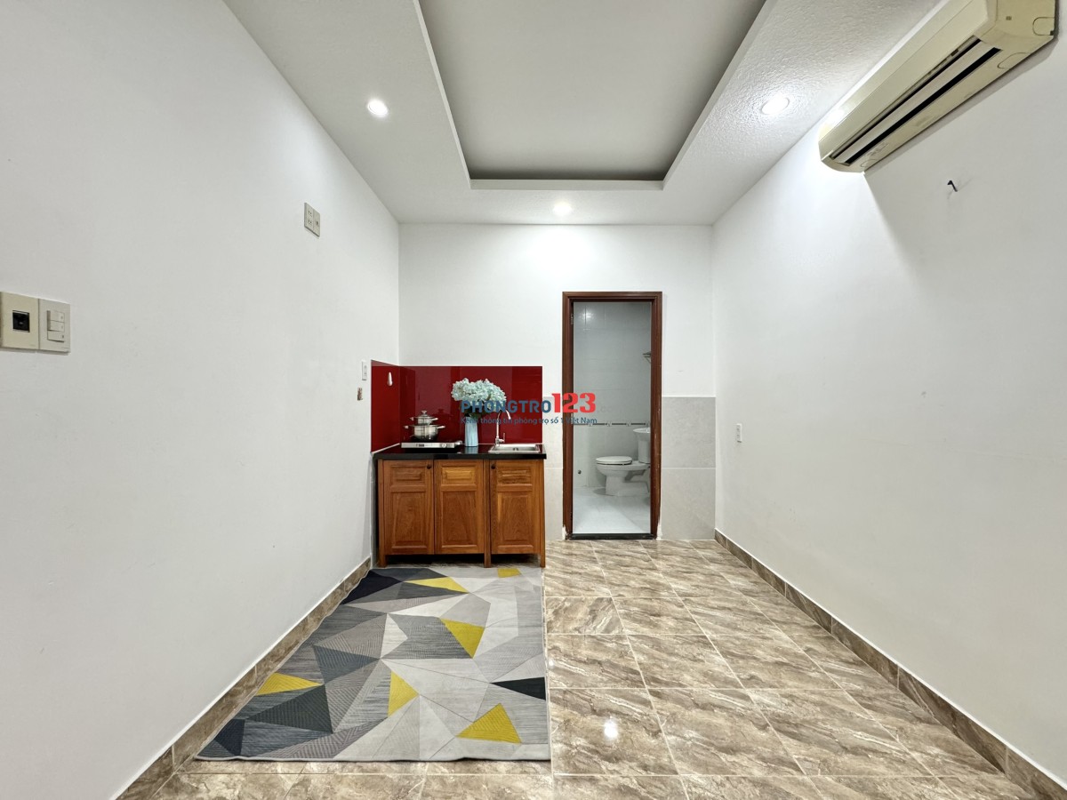 PHÒNG CỬA SỔ GẦN CÔNG VIÊN GIA ĐỊNH 3.5 TR/THÁNG