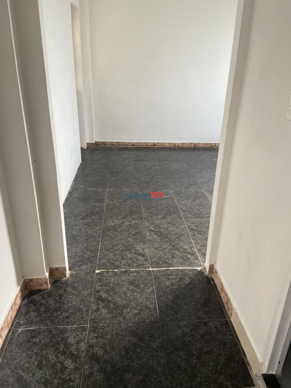 Phòng trọ rộng thoáng đường Tân Hải