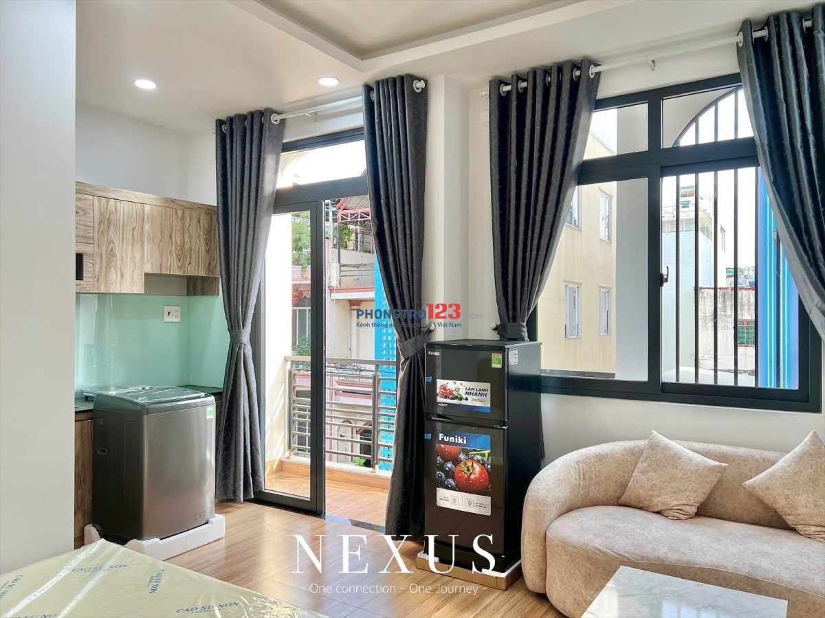 Phòng Trọ Ban Công Full Nội Thất 35m2 Cô Giang Phú Nhuận Gần Phan Xích Long Cầu Kiệu Hai Bà Trưng Q1