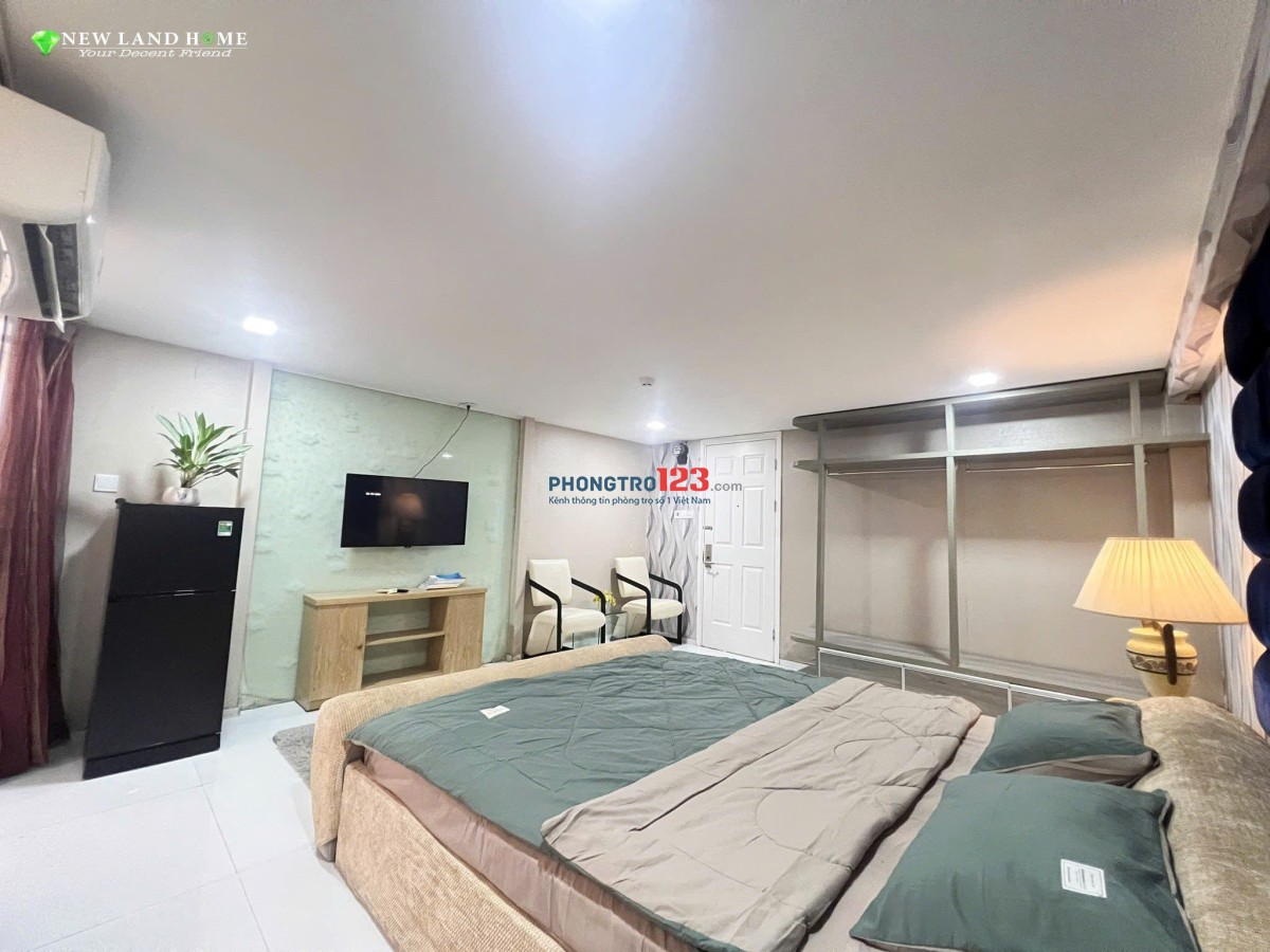 Căn hộ ban công,cửa sổ rộng full nội thất đường HQViệt q7,gần HTPhat,trường qte Canada,Phú Mỹ Hưng