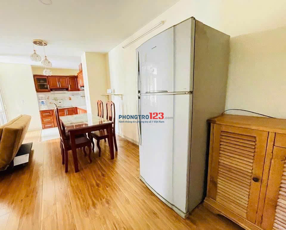 Chung Cư Ngô Tất Tố căn 2p ngủ, nội thất giá 12tr/th