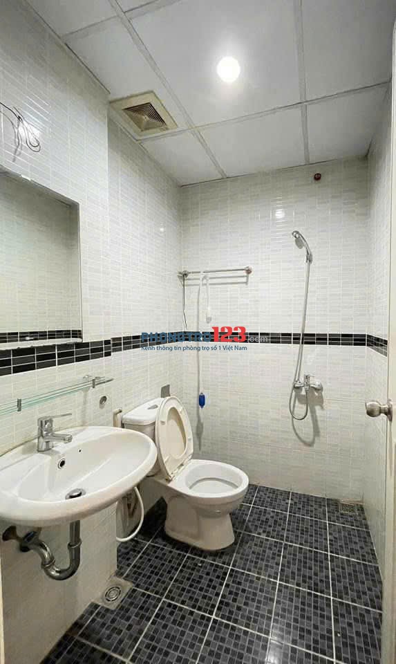 Chung Cư Ngô Tất Tố căn 2p ngủ, nội thất giá 12tr/th