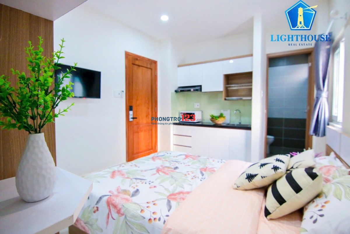 Phòng full nội thất, thang máy cửa sổ lớn - gần chợ Bà Chiểu, Phan Xích Long giáp quận 1, quận 3