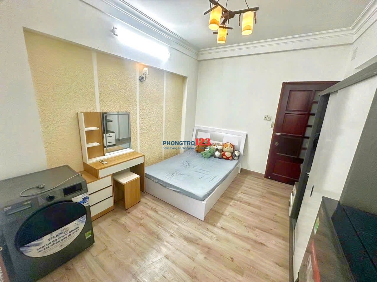 STUDIO CỬA SỔ TRỜI Đinh Công Tráng Quân 1