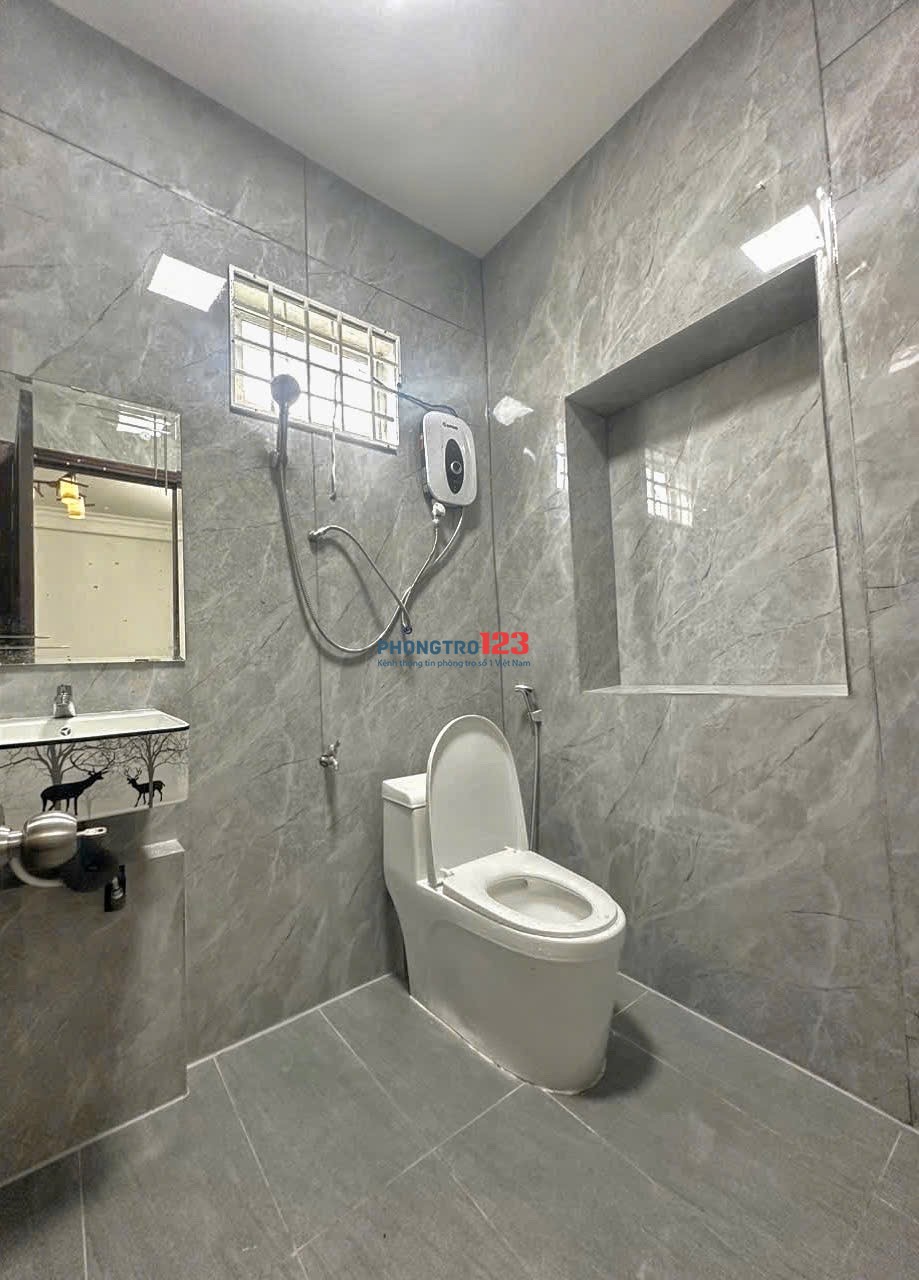 STUDIO CỬA SỔ TRỜI Đinh Công Tráng Quân 1