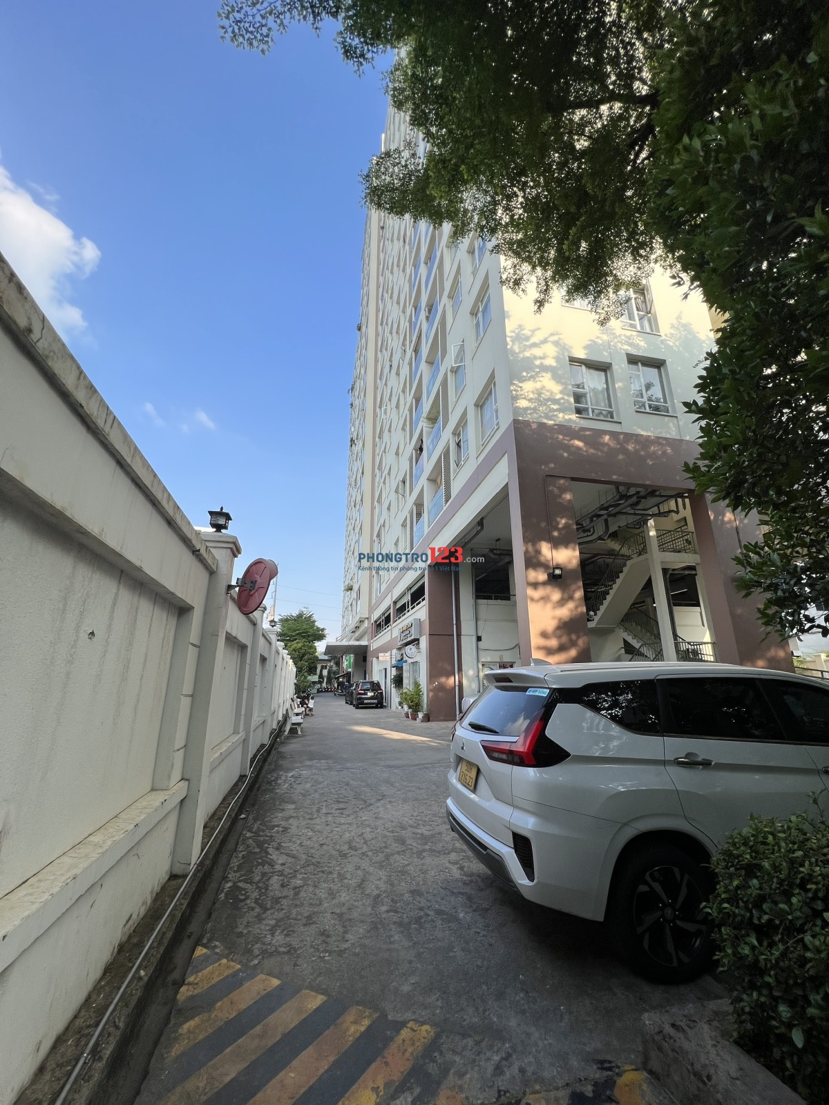 Mình cần tìm 2 bạn nam ở ghép, nhà rộng rãi, thoáng mát, full tiện nghi