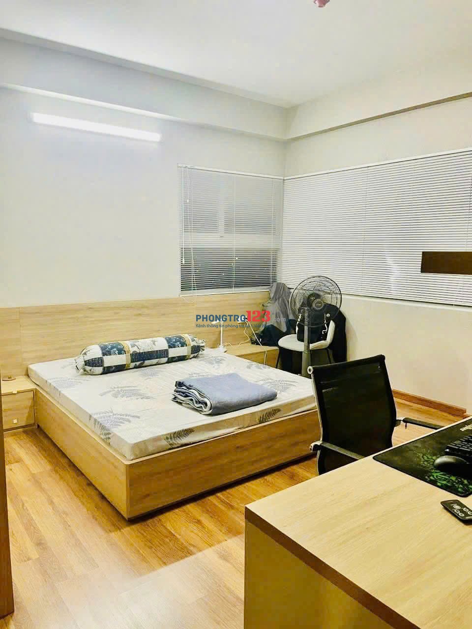 Satra Eximland, Phan Đăng Lưu, Phú Nhuận: 90m2, 2PN, 2WC, 16tr5/th, NT