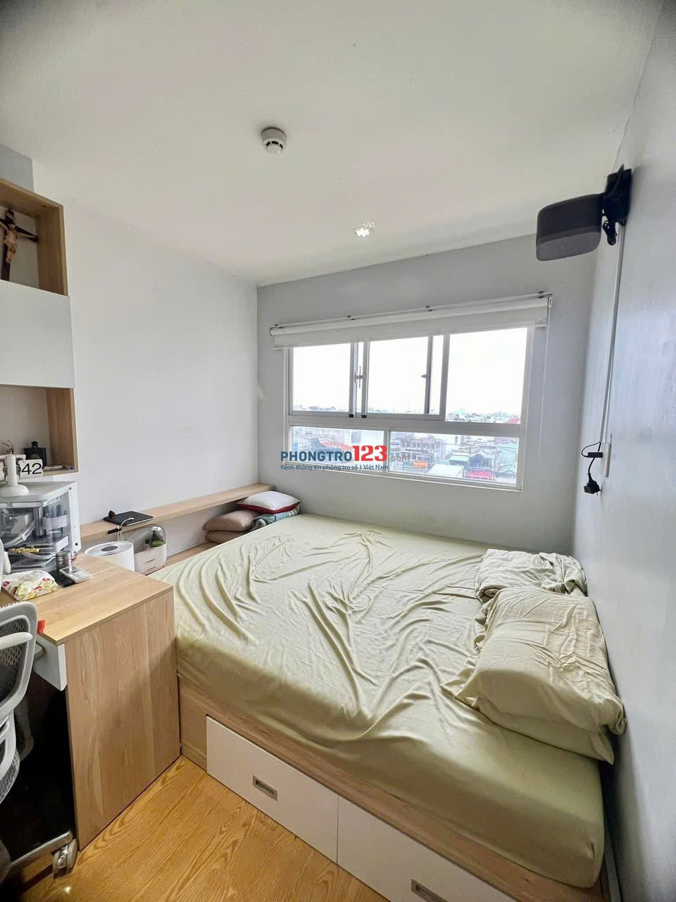 Chung cư Bàu Cát, có 2p ngủ, 70m2, 10tr/tháng, ngay Lạc Hồng, Tân Bình