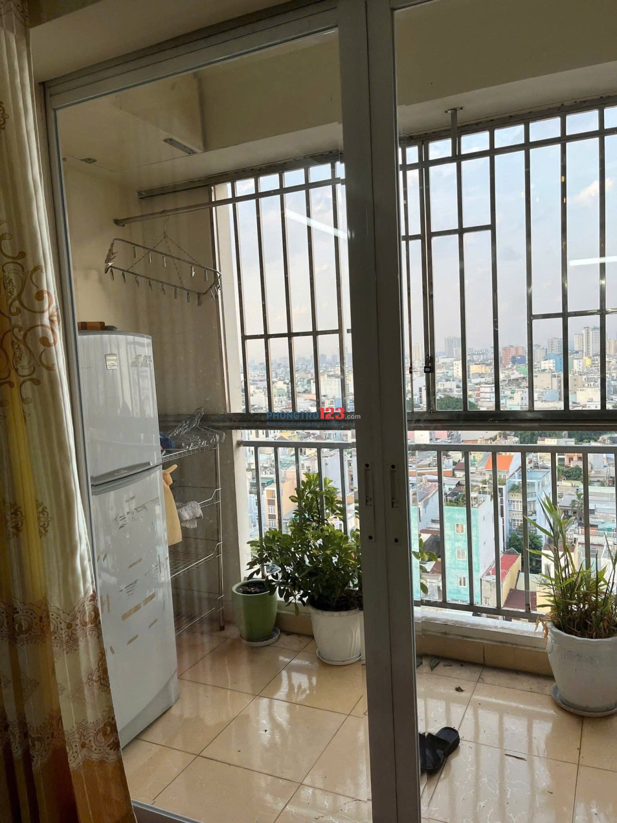 Chung cư Mỹ Phước, 80m2, Lầu trung, 2PN, 2WC, Bùi Hữu Nghĩa. 12tr5/th.