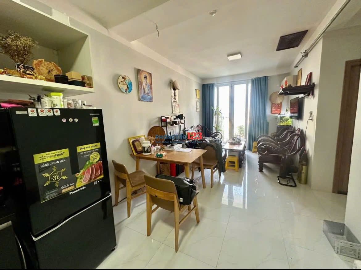 Chung cư Ngô Tất Tố, P.19, BT: 2PN, WC, có NTCB, 12tr/th, 80m2.