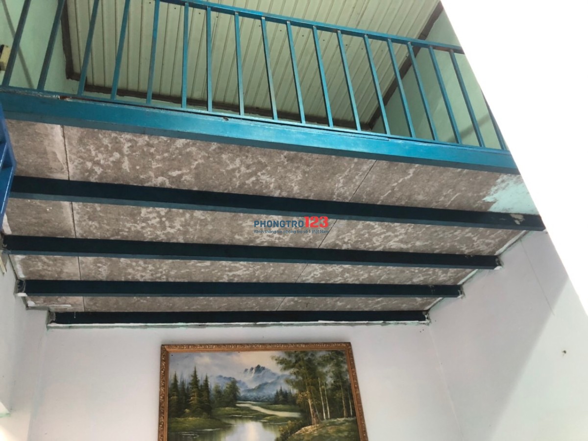 Cho thuê phòng mặt tiền đường hẻm cụt - gần Trường ĐHGTVT