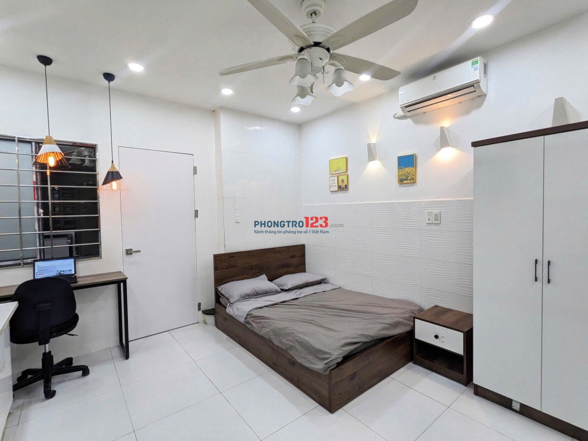 Cho Thuê Căn Hộ 35m2 Full Nội Thất Dọn Vào Ở Ngay-Bình Thạnh 