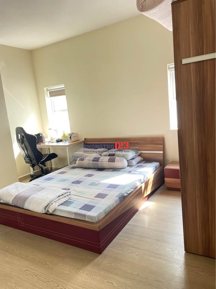 Chung cư Ruby - căn 150m2, 3p ngủ, NTCC, 14tr5/th