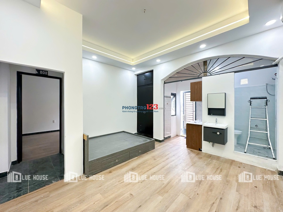 PHÒNG STUDIO RỘNG RÃI CÓ BAN CÔNG - VIEW SIÊU CHILL - SÁT NHÀ GA T3