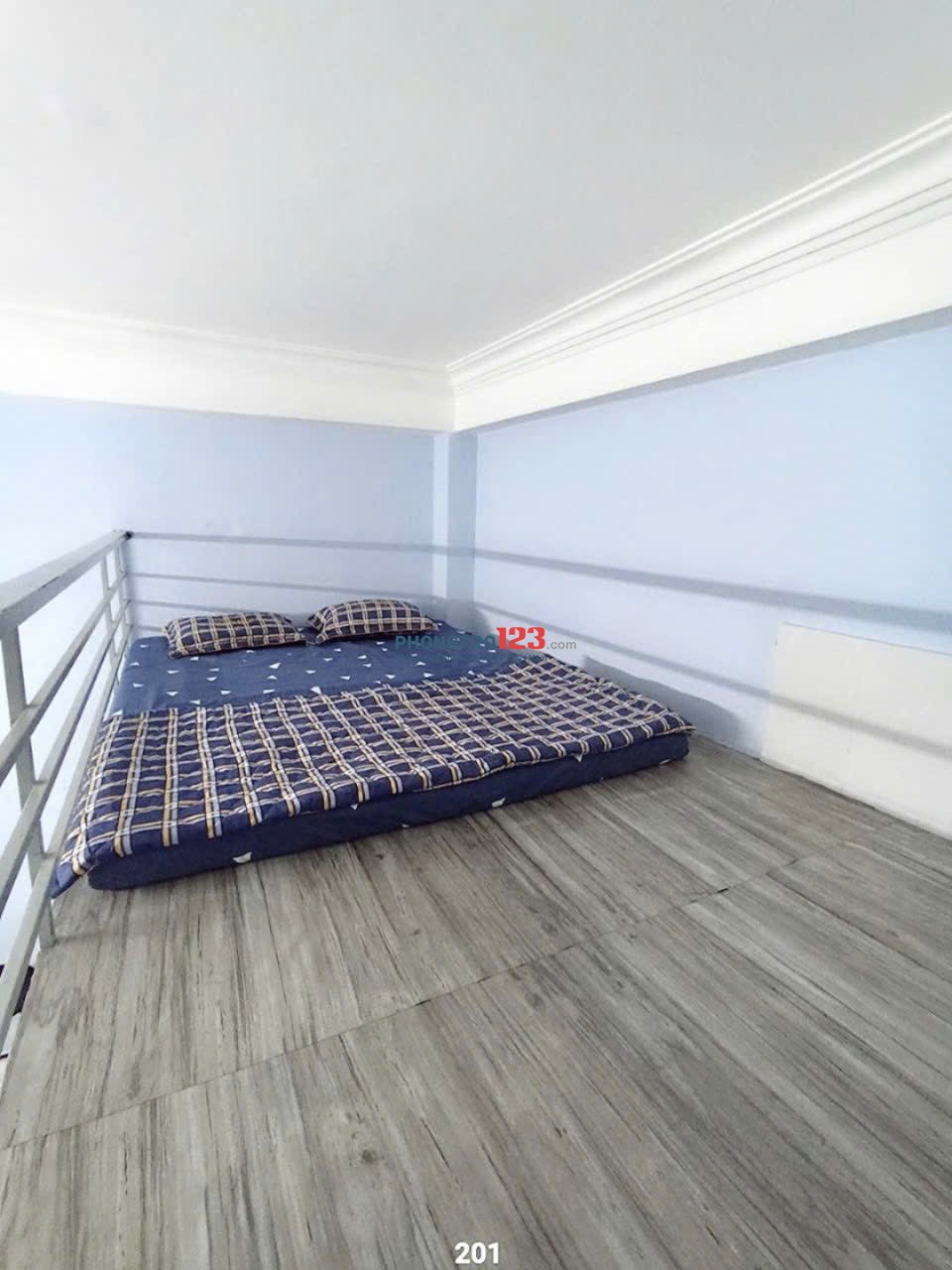 PHÒNG GÁC LỬNG NGAY NGÃ 3 SƯ VẠN HẠNH - TÔ HIẾN THÀNH, Q10 - ĐỐI DIỆN SIÊU THỊ GO - LÌ XÌ NGAY 500K