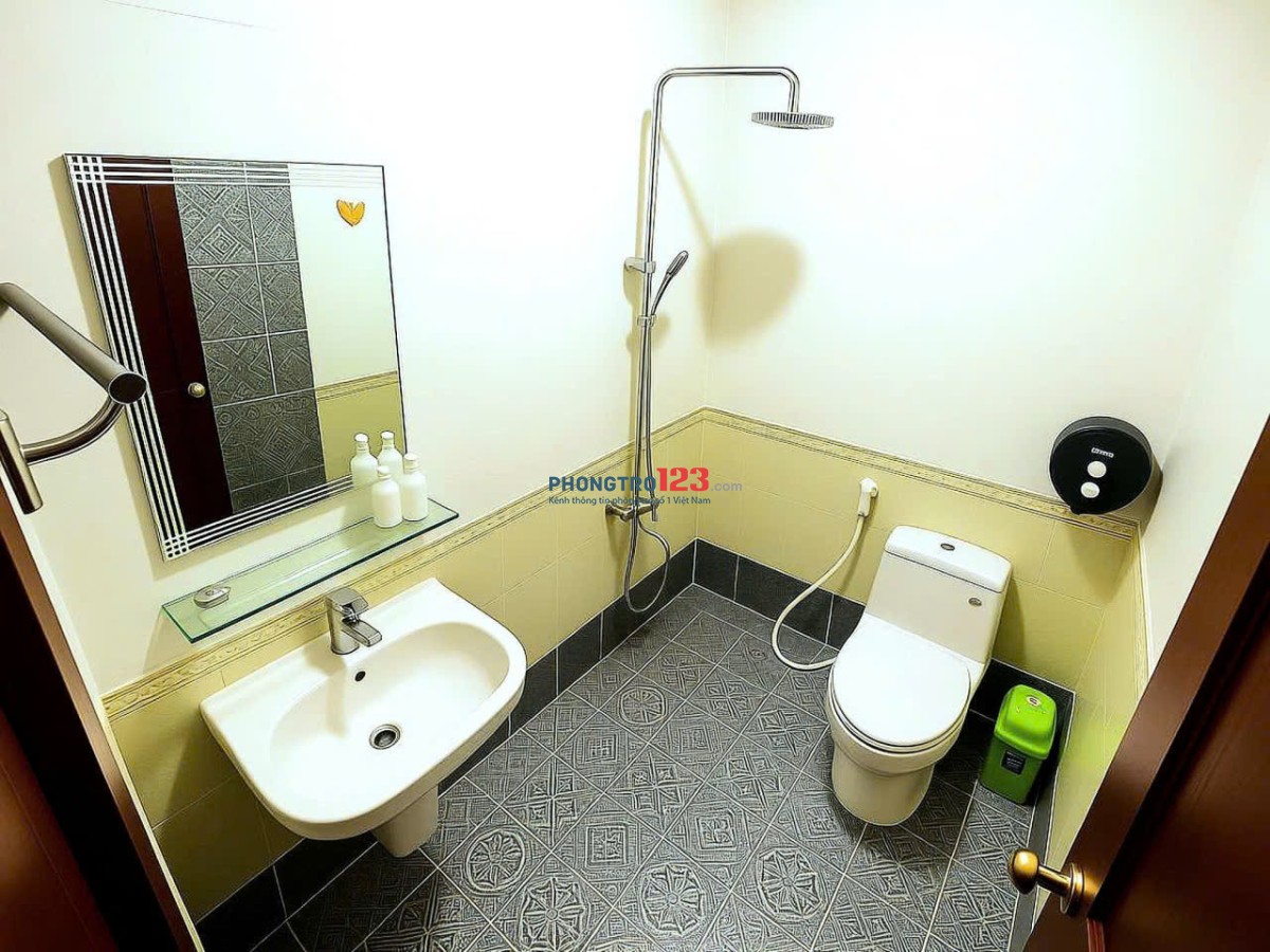 4tr5, P.07, góc Võ Duy Ninh - Nguyễn Hữu Cảnh dưới chân LandMark81, gần cầu Thủ Thiêm và cầu SG