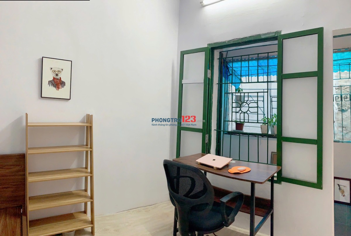 Chính chủ cho thuê căn hộ 50m2, 2PN, Trần Quốc Toản, phù hợp 2-4 người