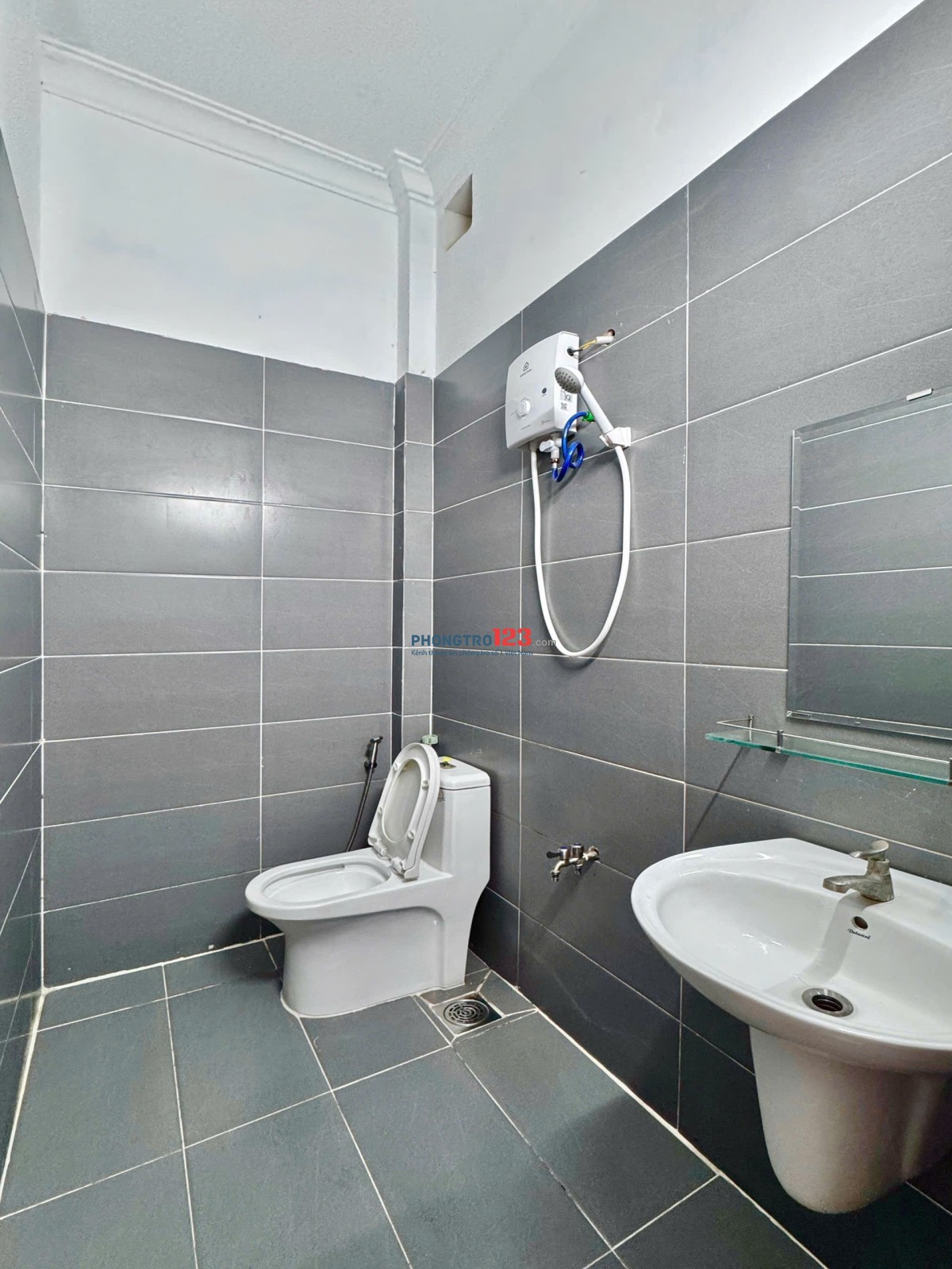 PHÒNG GIÁ RẺ TÂN BÌNH – FULL NỘI THẤT – 4TR