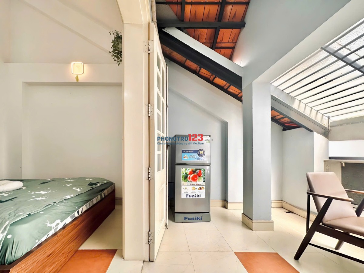  PHÒNG FULL NỘI THẤT – BAN CÔNG – PHÚ NHUẬN