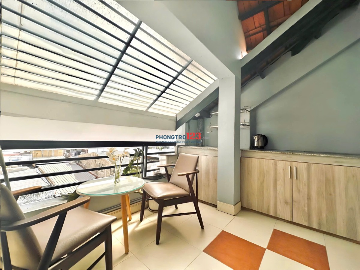  PHÒNG FULL NỘI THẤT – BAN CÔNG – PHÚ NHUẬN