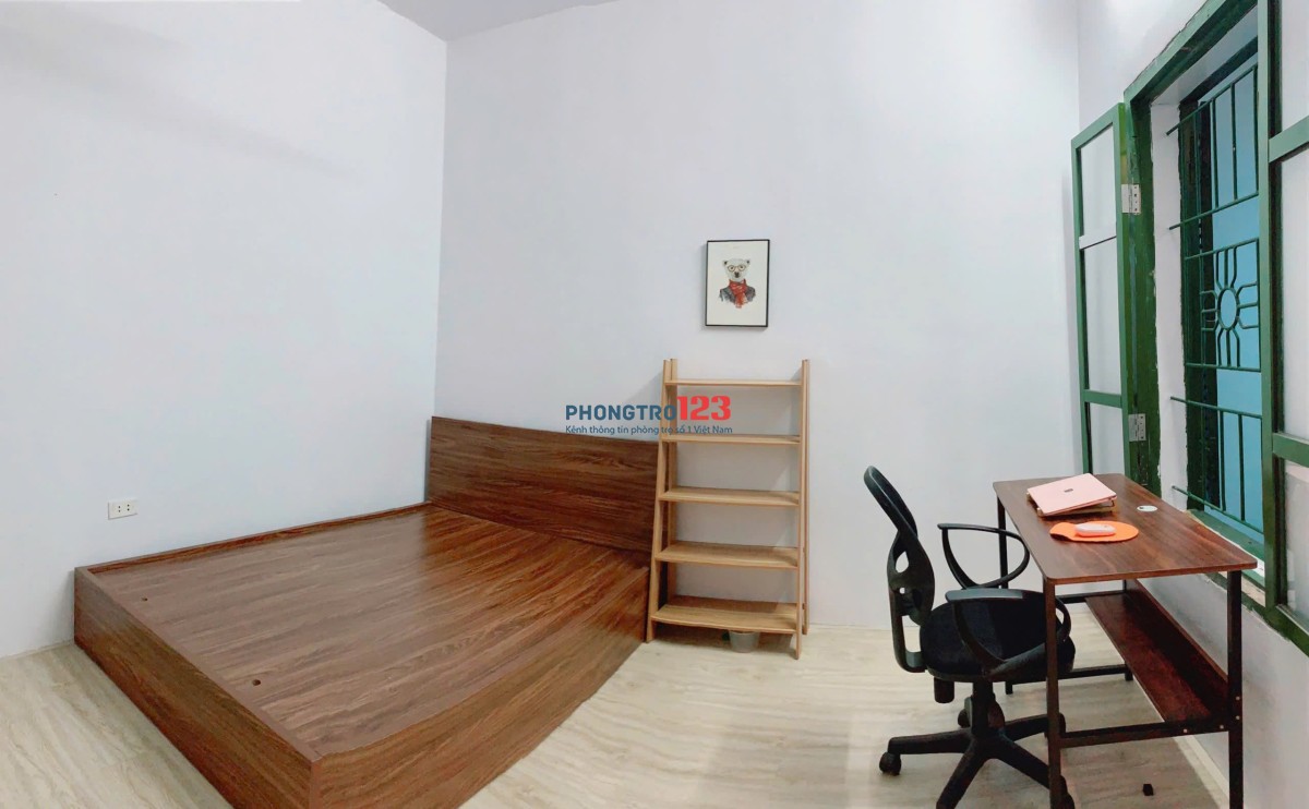 Chính chủ cho thuê căn hộ 50m2, 2PN, Trần Quốc Toản, phù hợp 2-4 người