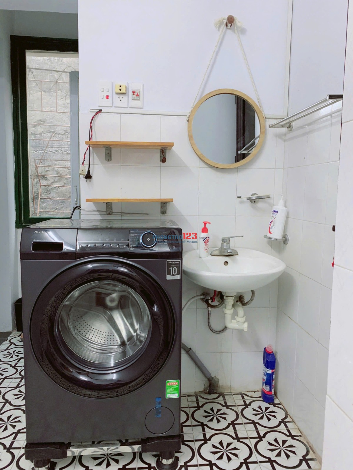 Chính chủ cho thuê căn hộ 50m2, 2PN, Trần Quốc Toản, phù hợp 2-4 người