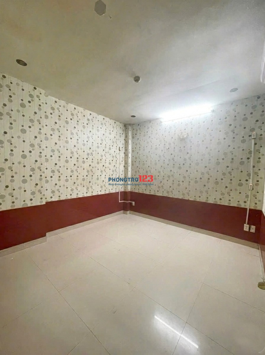 Phòng máy lạnh, máy giặt gần Lotte Mart Q7