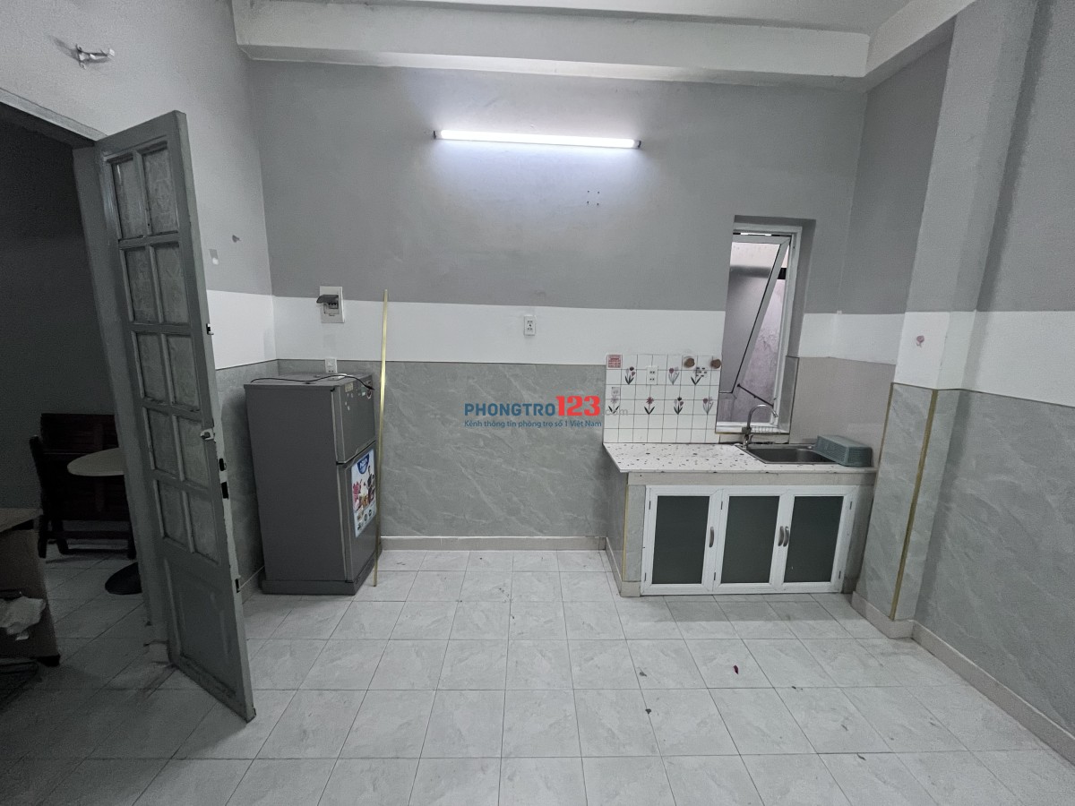 Phòng trọ quận 10 đầy đủ nội thất