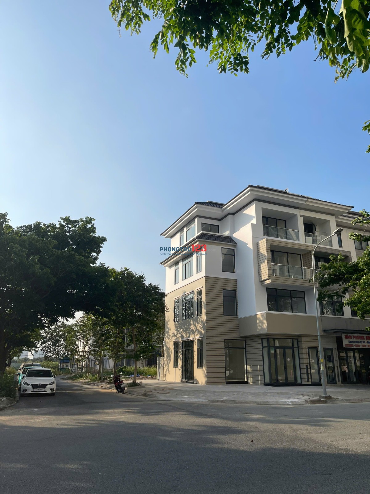 CHO THUÊ NHÀ NGUYÊN CĂN NGAY MẶT TIỀN ĐƯỜNG 32, CÁT LÁI .