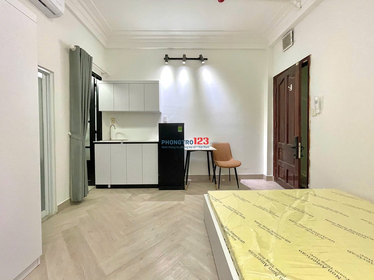 TRỌ PHÚ NHUẬN GẦN Q1,Q3 - 34m2 BAN CÔNG THOÁNG MÁY GIẶT RIÊNG MỚI 100% - PHAN ĐÌNH PHÙNG - PHÚ NHUẬN