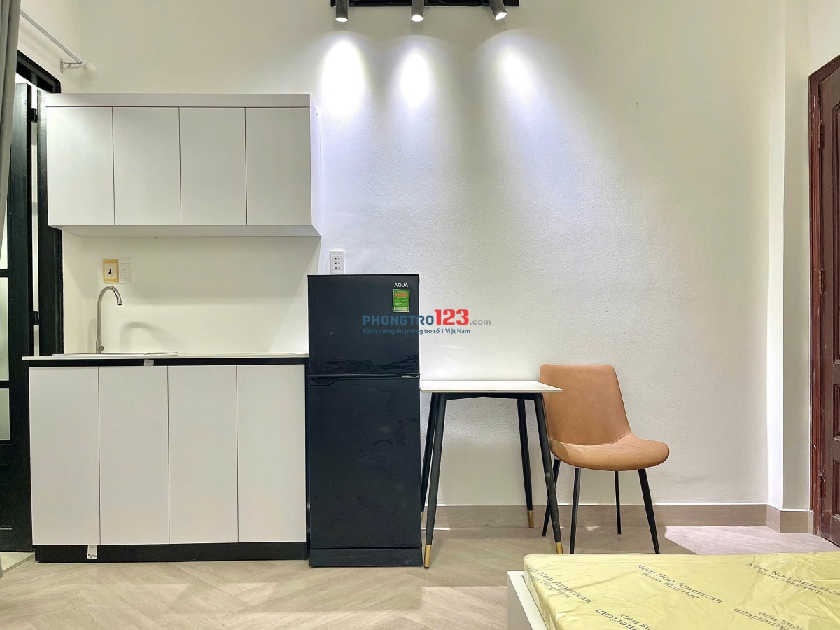 TRỌ PHÚ NHUẬN GẦN Q1,Q3 - 34m2 BAN CÔNG THOÁNG MÁY GIẶT RIÊNG MỚI 100% - PHAN ĐÌNH PHÙNG - PHÚ NHUẬN