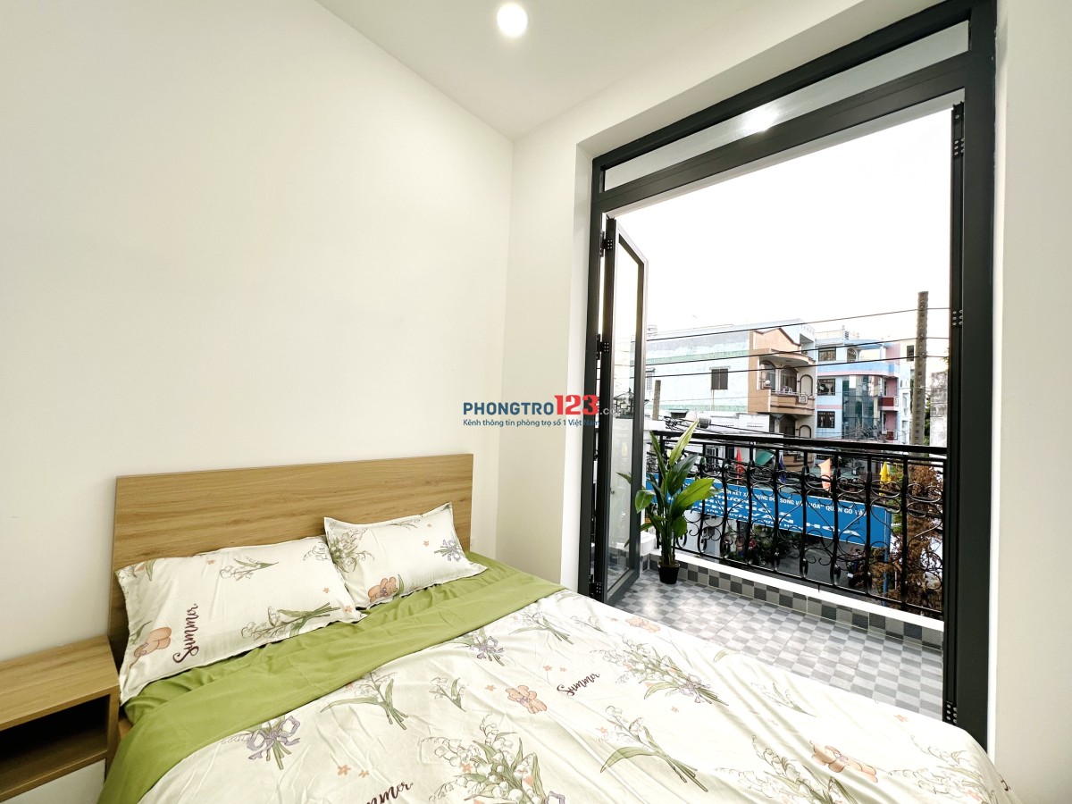 Phòng trọ ban công thoáng, đầy đủ nội thất - gần VLU, chợ Bà Chiểu giáp quận 1, quận 3