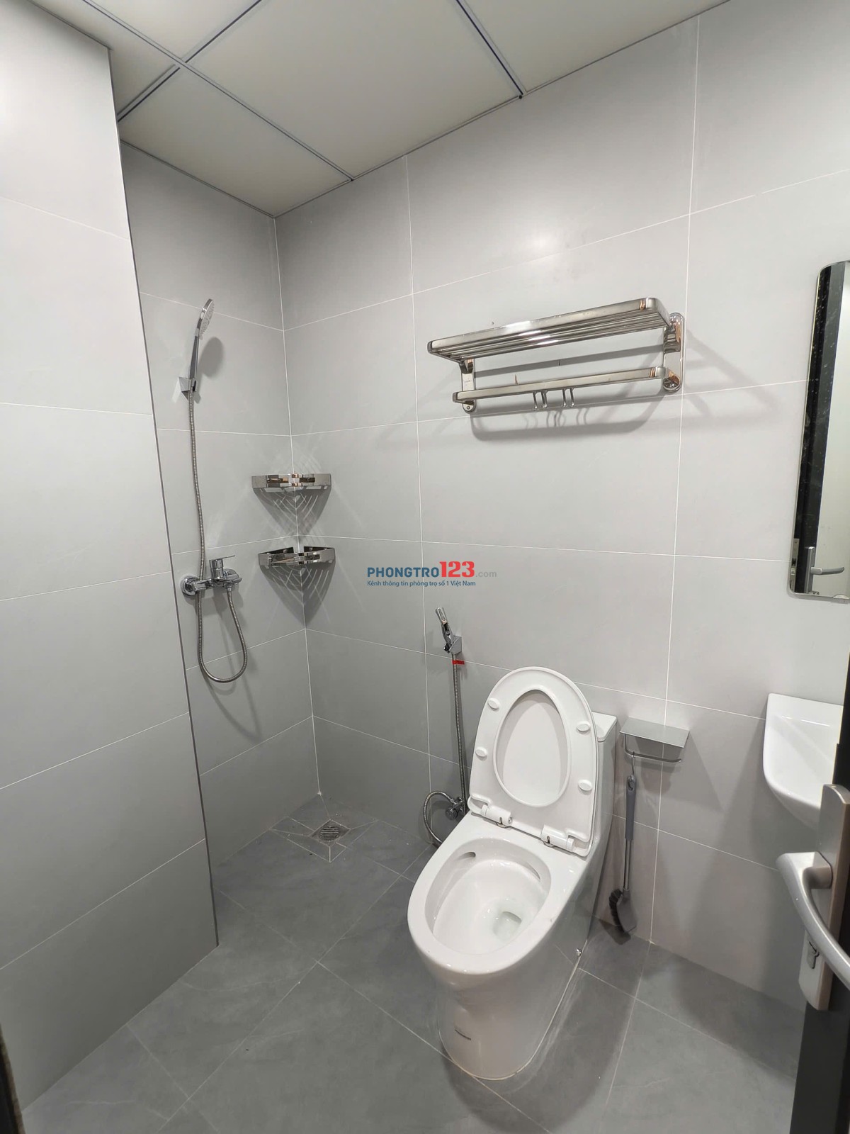 Cho thuê phòng Kiều Mai, Bắc Từ Liêm cách Metro Phú Diễn 300m