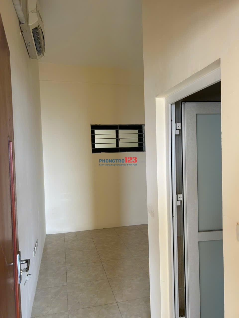 Cho thuê căn hộ 909, chung cư A2 Kim Giang - Miễn môi giới, trung gian