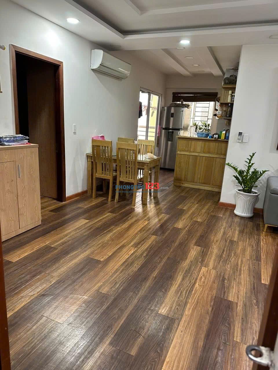 Chung cư Kỳ Đồng, P9, Q3: 2p ngủ rộng, ban công, 65m2, có nội thất, 11tr/th