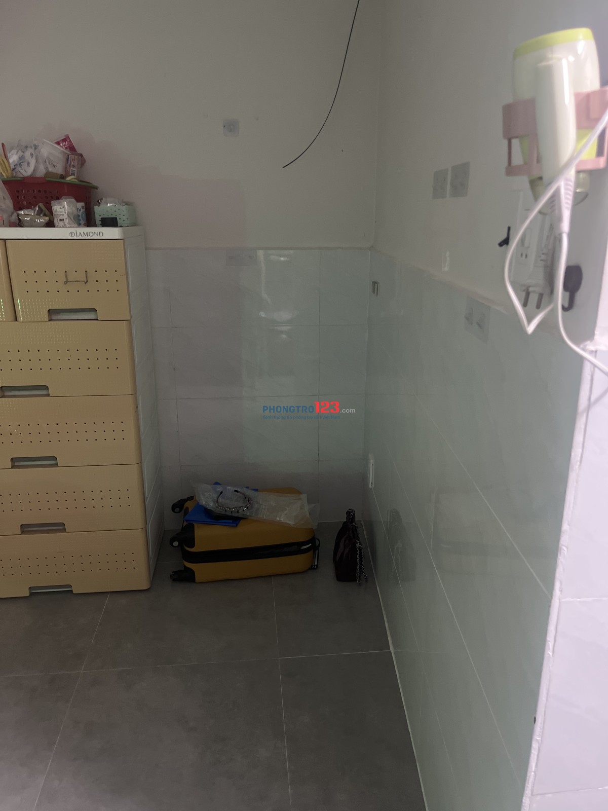 Tìm 1 nữ ở ghép (1 trọ +1 lầu)