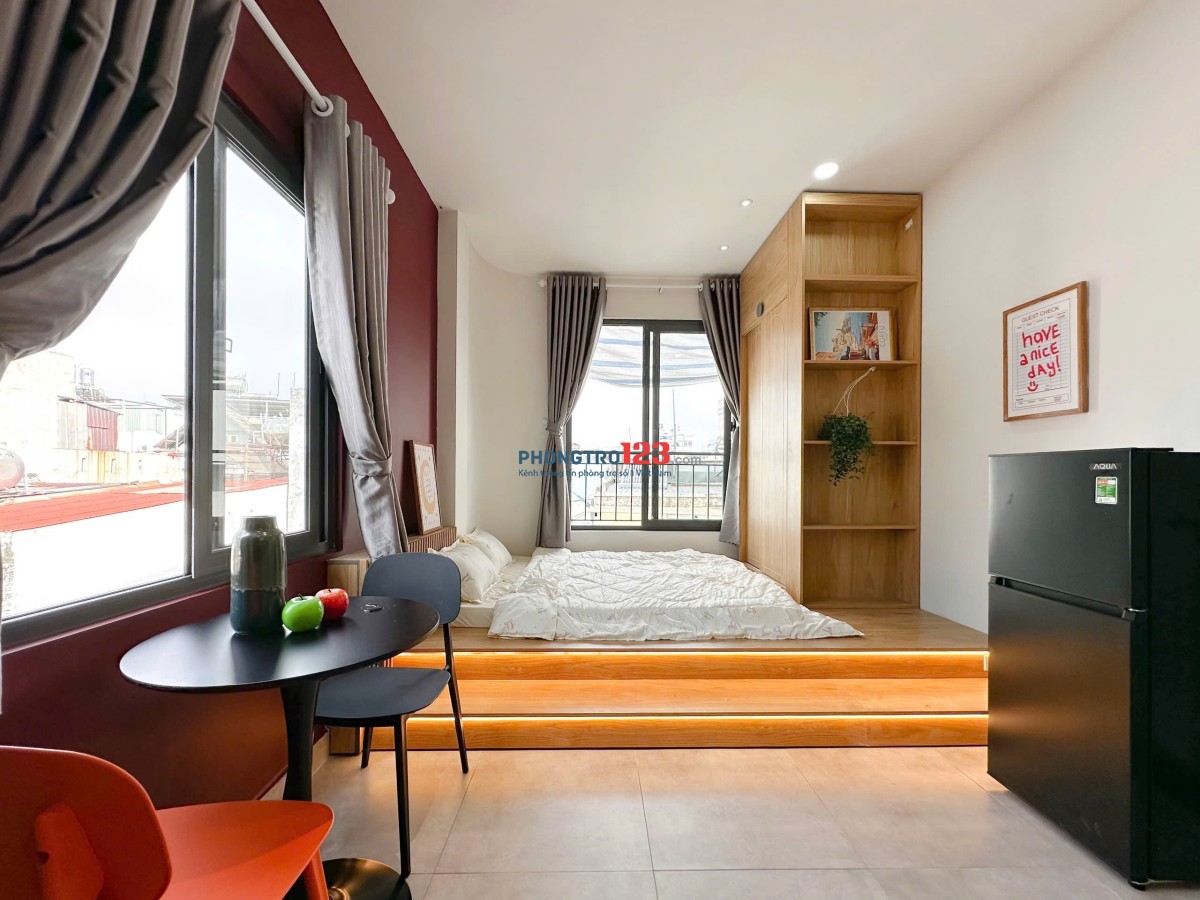 Cho Thuê Studio Ban Công Quận 10 – Full Nội Thất, Thang Máy, Dọn Vào Ở Ngay!