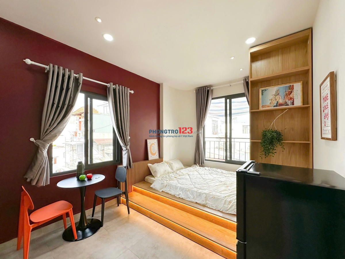 Cho Thuê Studio Ban Công Quận 10 – Full Nội Thất, Thang Máy, Dọn Vào Ở Ngay!