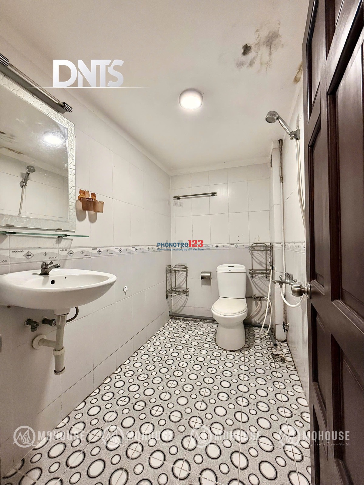 Cho thuê phòng giá rẽ có thang máy ngay khu Ốc Đào - Bùi Viện - chợ Bến Thành - ĐH Văn Lang - ĐH Mở