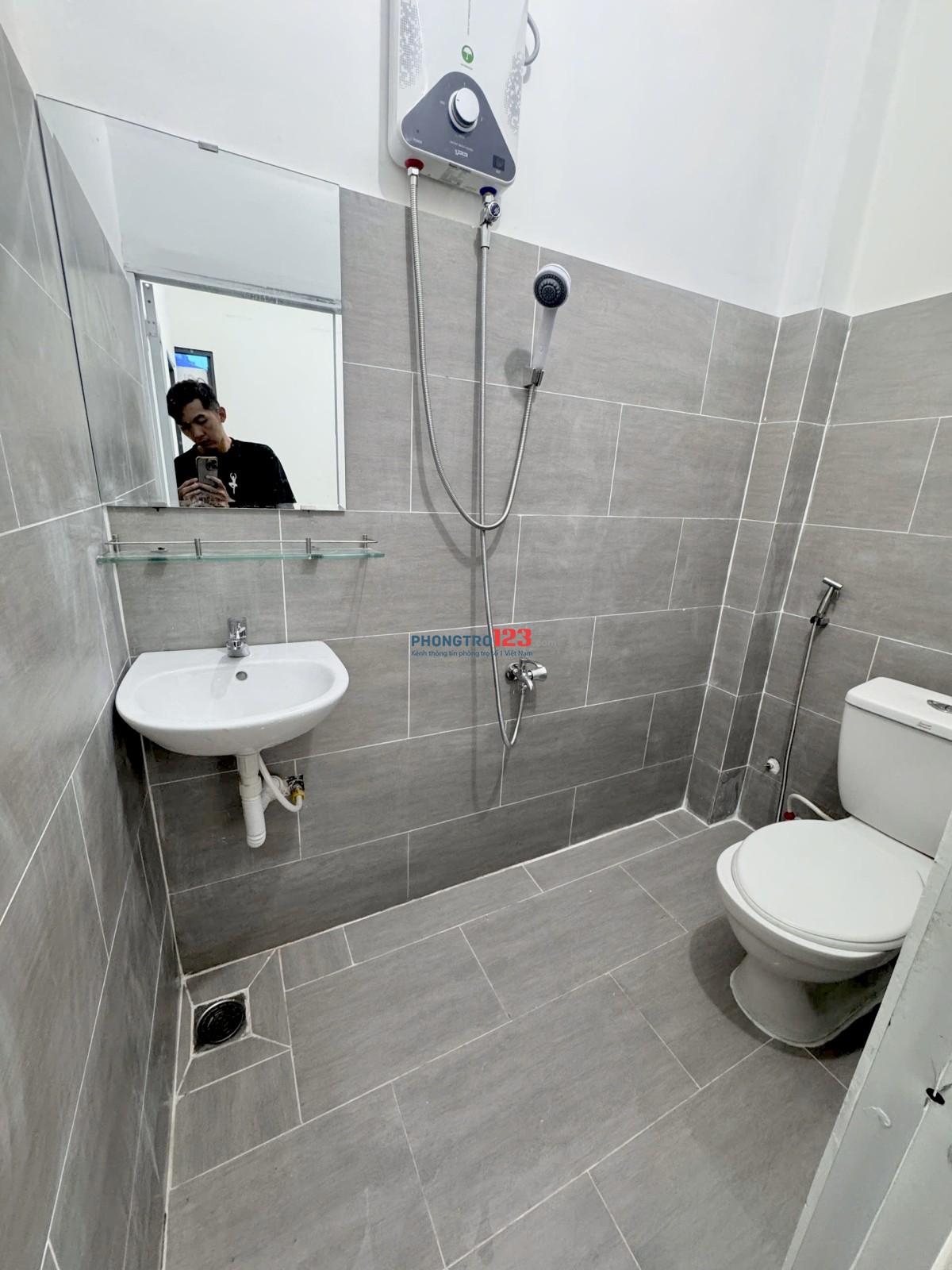 Căn Hộ 1PN 40m2 Full Nội Thất, Ban công gần chợ Bà Chiểu, Bình Thạnh