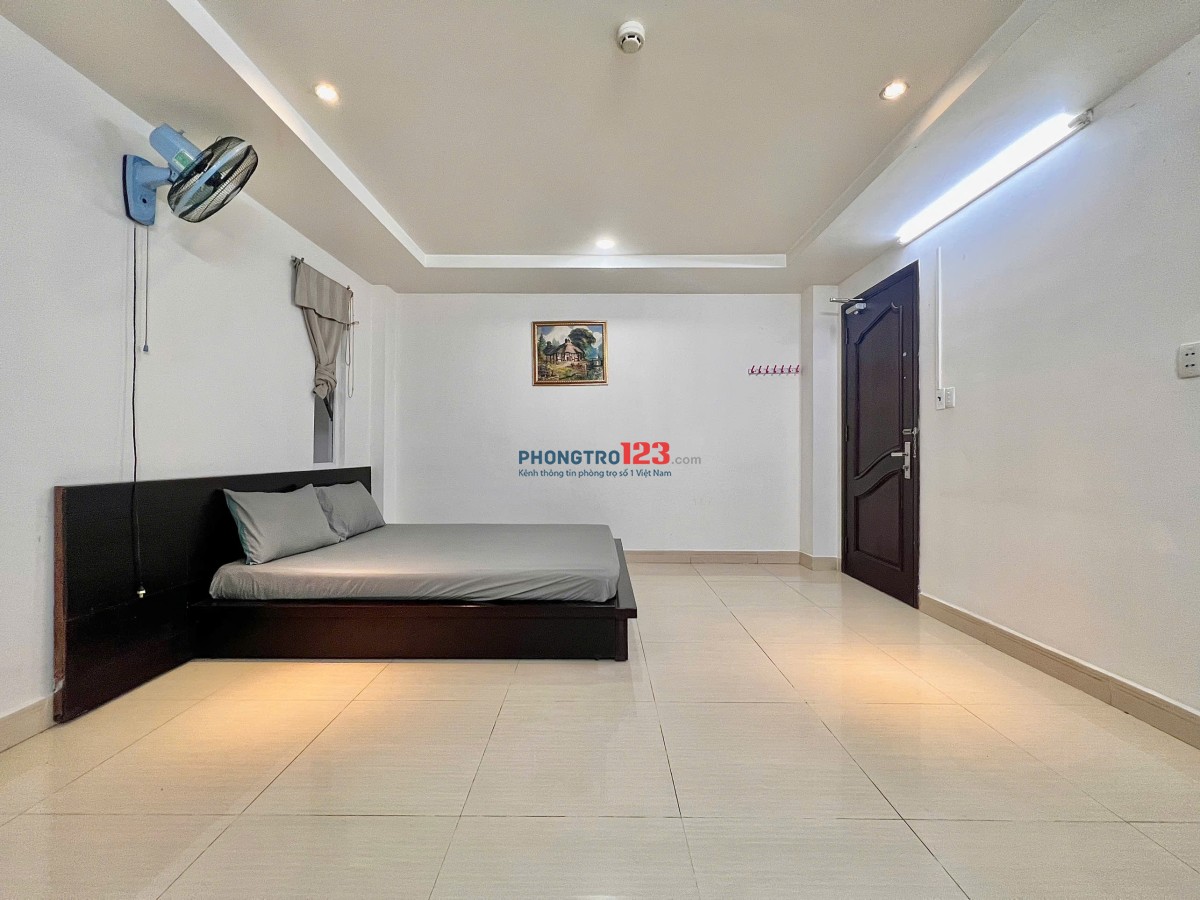 Phòng 30m2 Full Nội Thất Lý Phục Man Quận 7