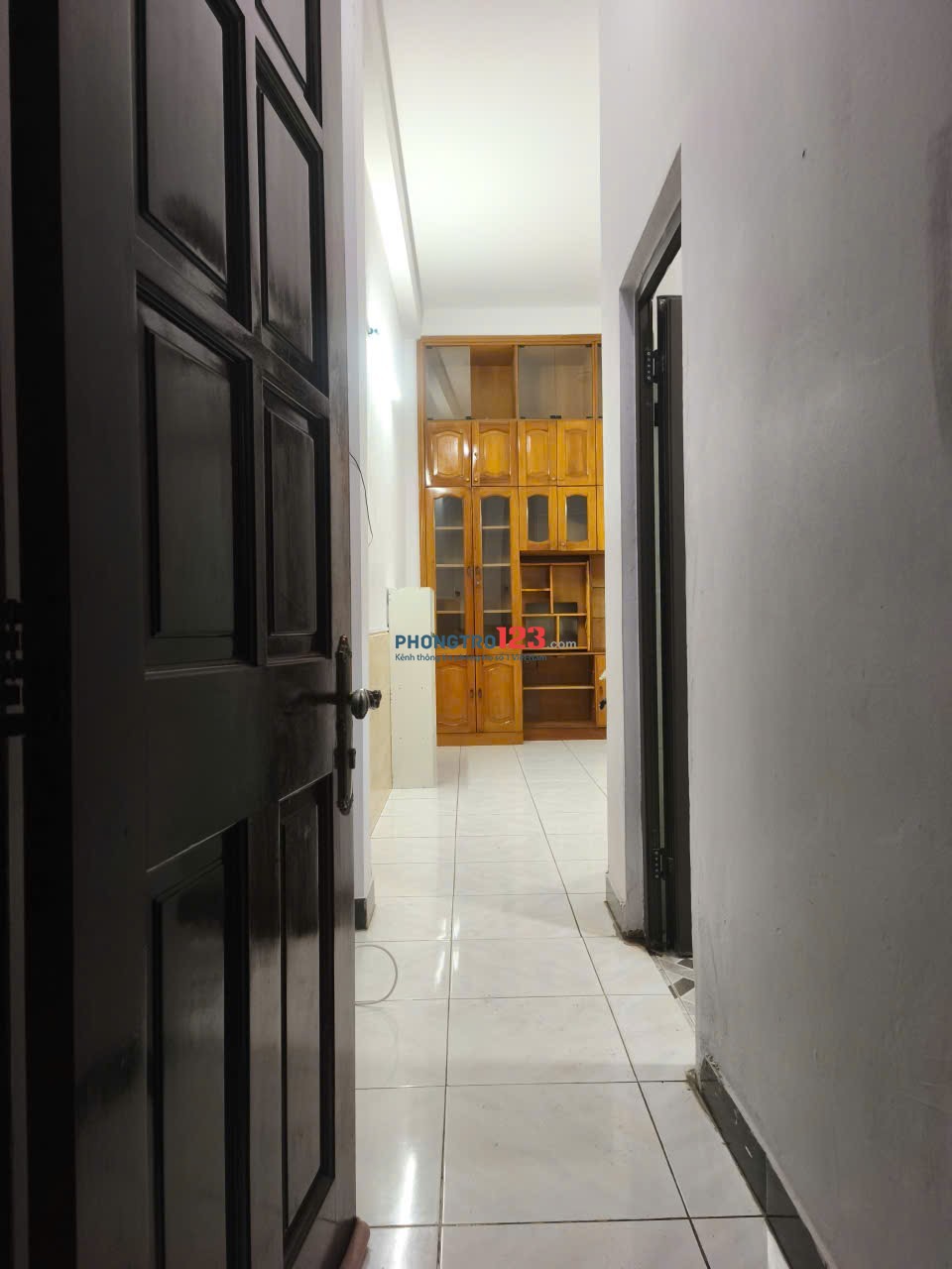 4,8tr - 25m2: nội thất đầy đủ , không chung chủ, tối đa 2xe !