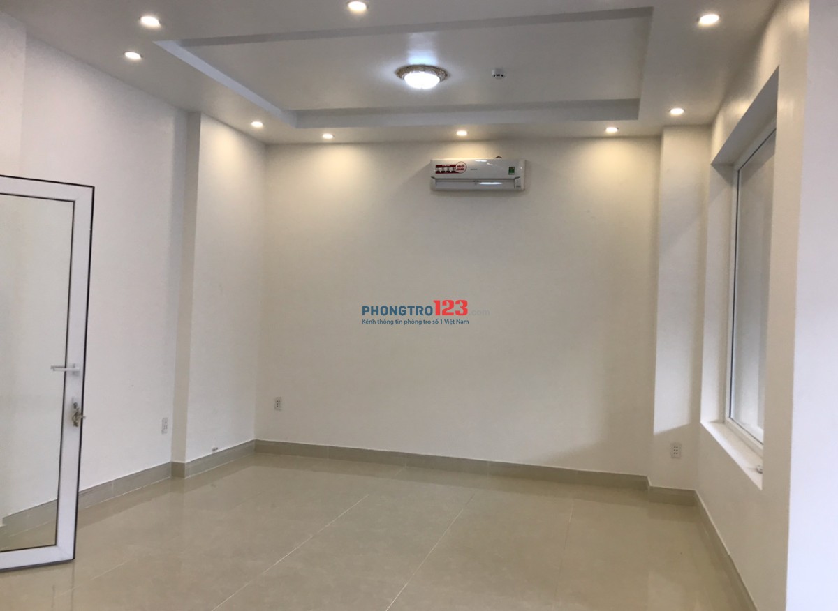 Cho thuê mặt bằng làm Showroom, Văn phòng, phòng học, Spa, kinh doanh online....mặt tiền12m, 64m2