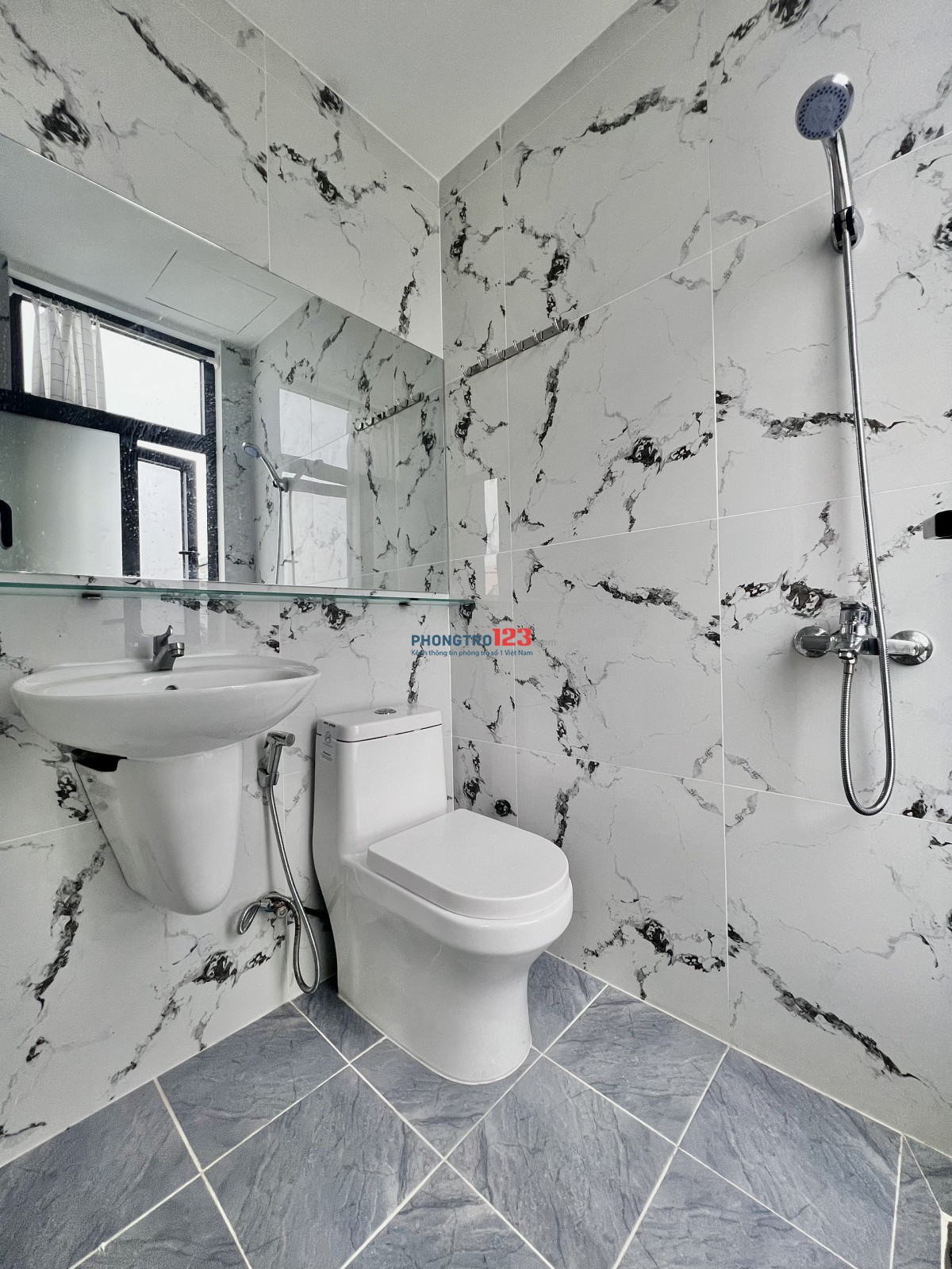 Phòng Mới Xây 100% Cửa Sổ Trời - Gần Chợ Bà Chiểu