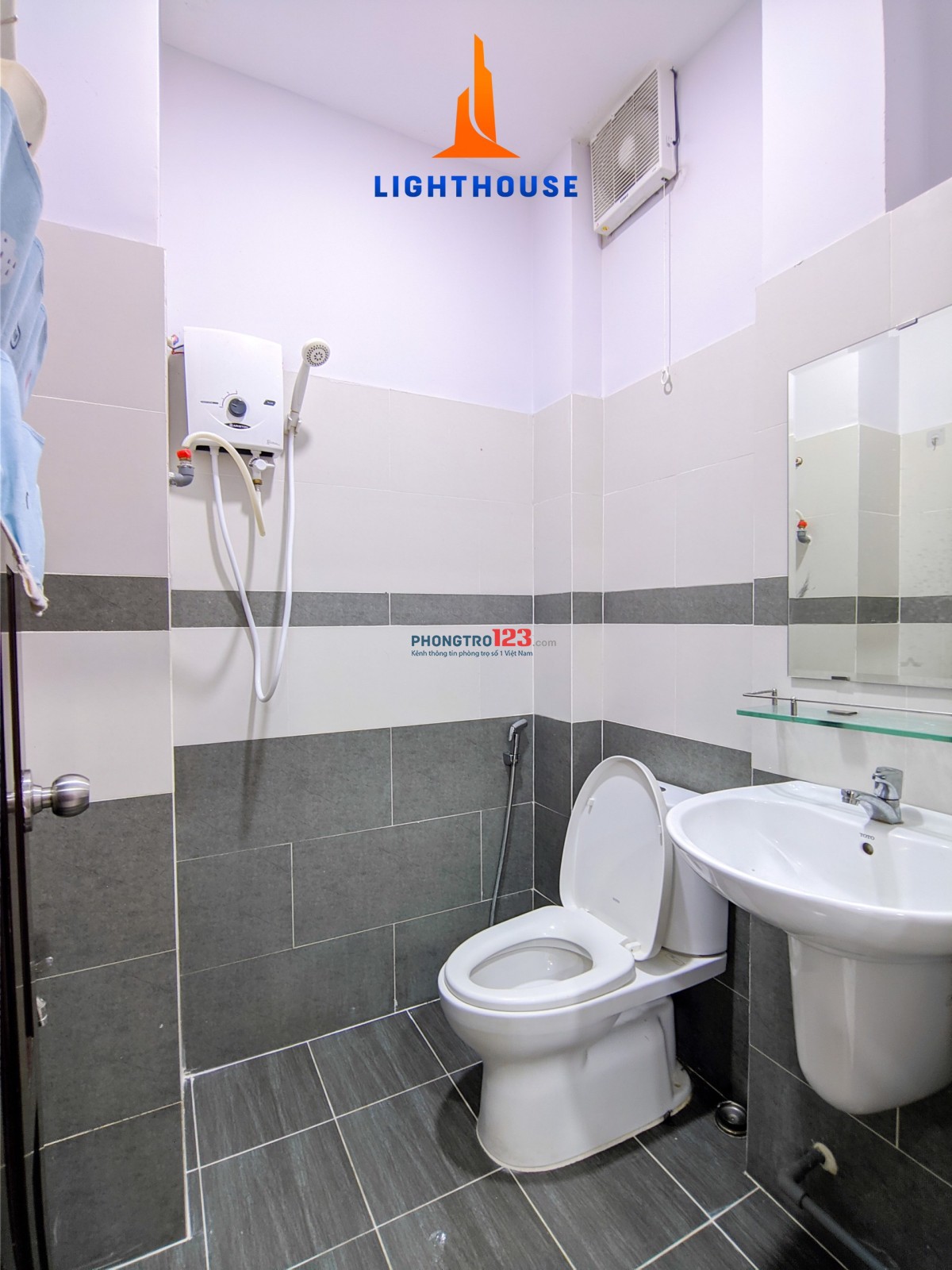 NGẤT NGÂY CON GÀ TÂY VỚI DẠNG PHÒNG STUDIO FULL NỘI THẤT ZDÁ CHỈ TỪ 6XXX