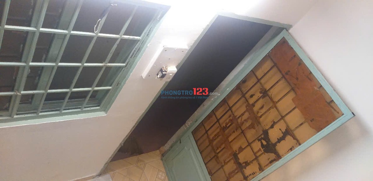 -Ưu đãi quà tặng hấp dẫn-Cho thuê phòng trọ có gác giá 2tr4 tại 104A Lý Phục Man, Bình Thuận, Quận 7