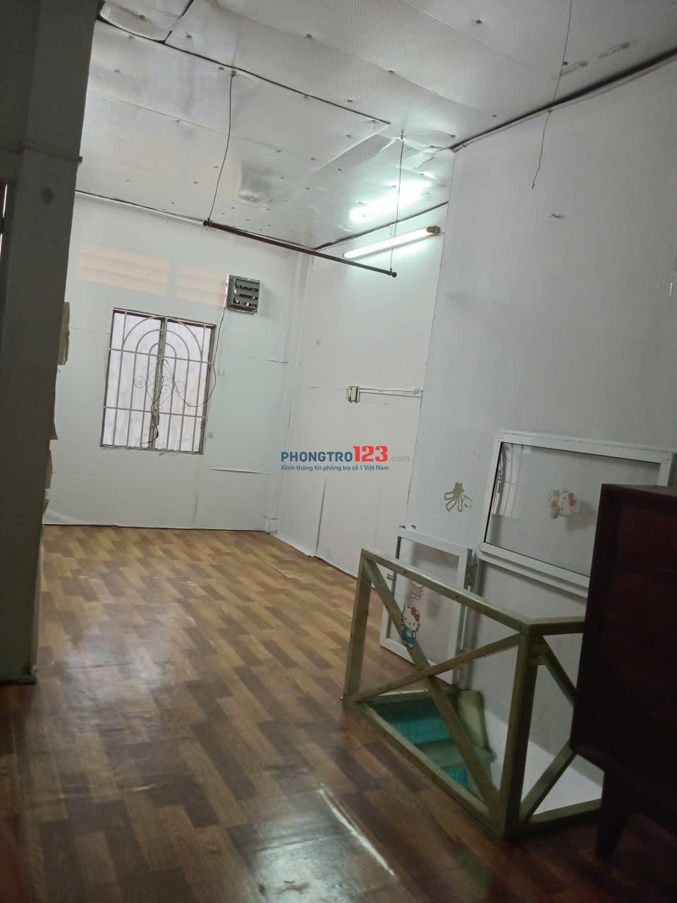 Cho thuê phòng 343/8 nguyễn trong tuyển p1 tân bình