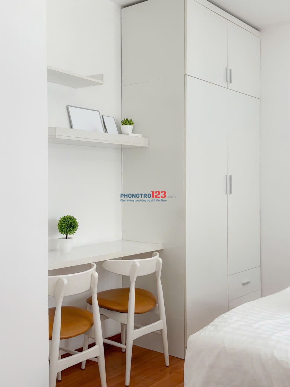 Căn hộ cửa sổ rộng Đoàn Như Hài Q4 full nthất 1 pn gần cầu khánh hội,ĐH NTT,thuận tiện qua q1,q4