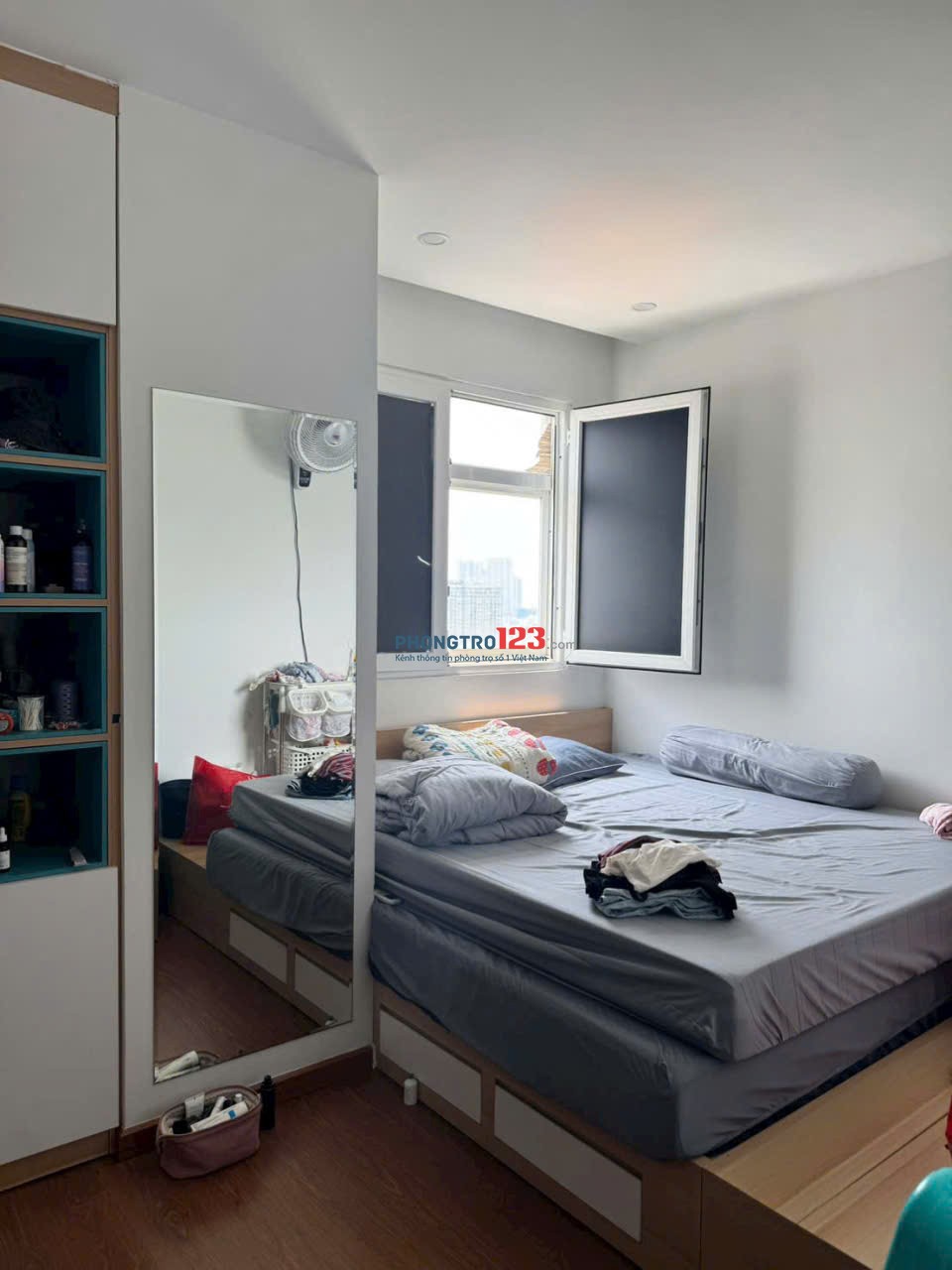 Căn chung cư 2p ngủ, nội thất đẹp đường Cống Quỳnh, giá 11tr5/th